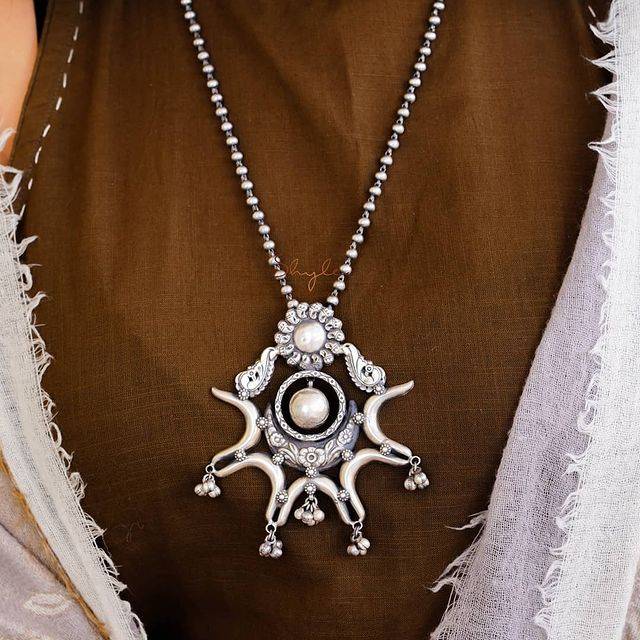Anvaya Intricate Dual Peacock Drop Necklace : SN2009