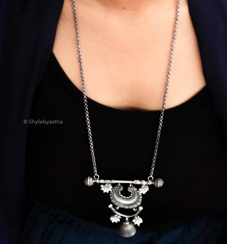 Mizoya Chandra Quirky Necklace : SE912