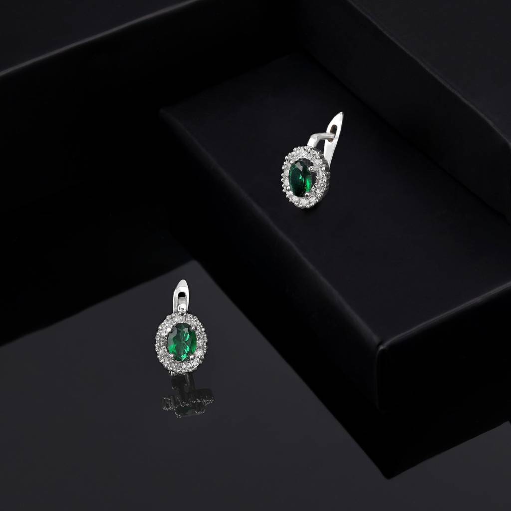 Estele Rhodium Plated Cz Fascinating Flower Shaped Stud Earrings For Women : AD-113734-IRER