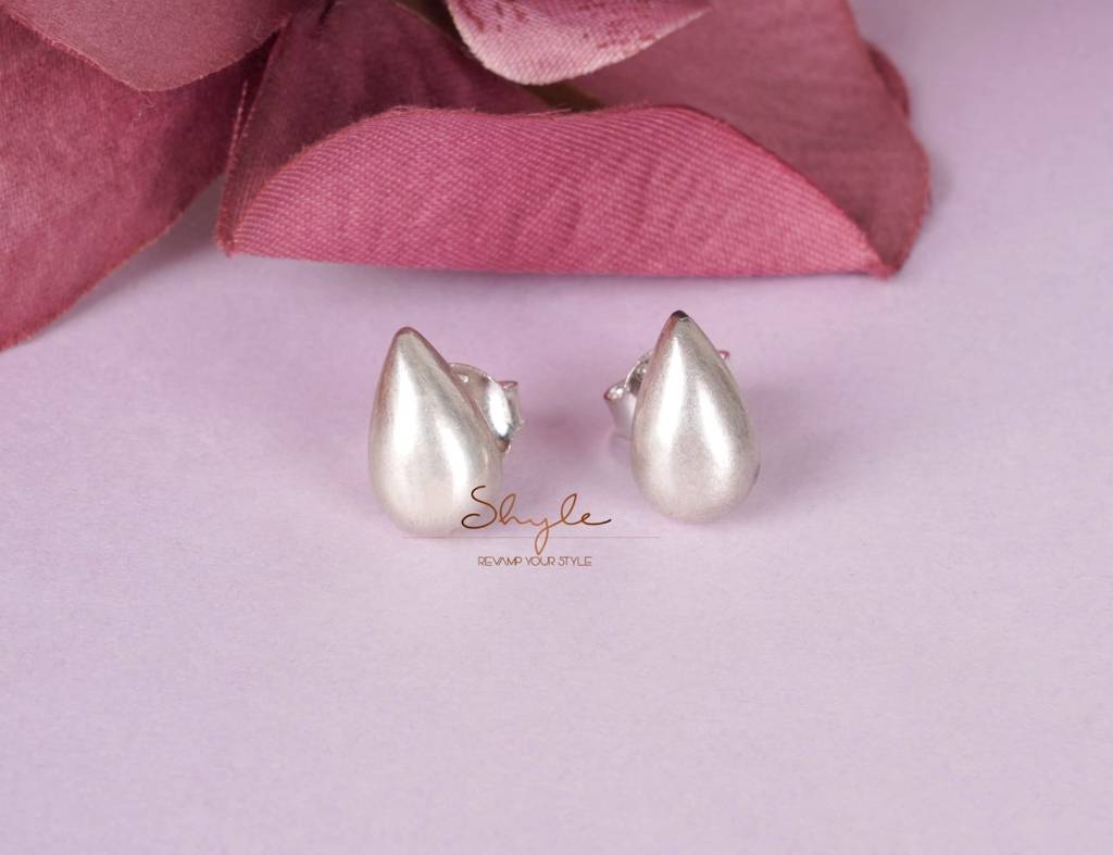 Adya Fine Boond Studs : SE8910