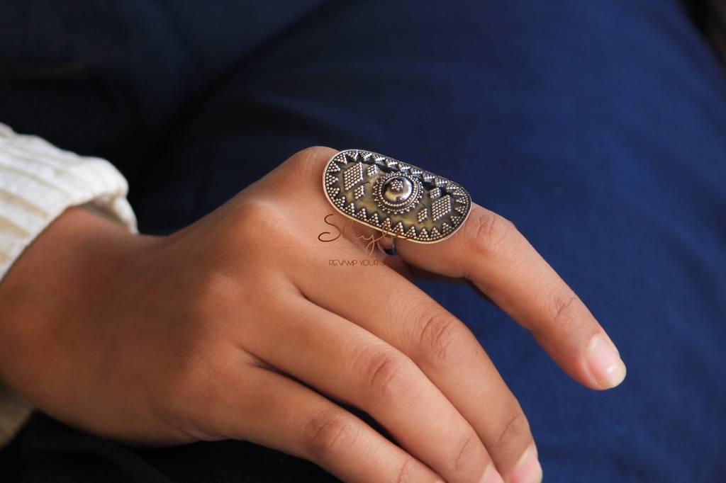 Mizoya Intricate Classic Ring : SR2013