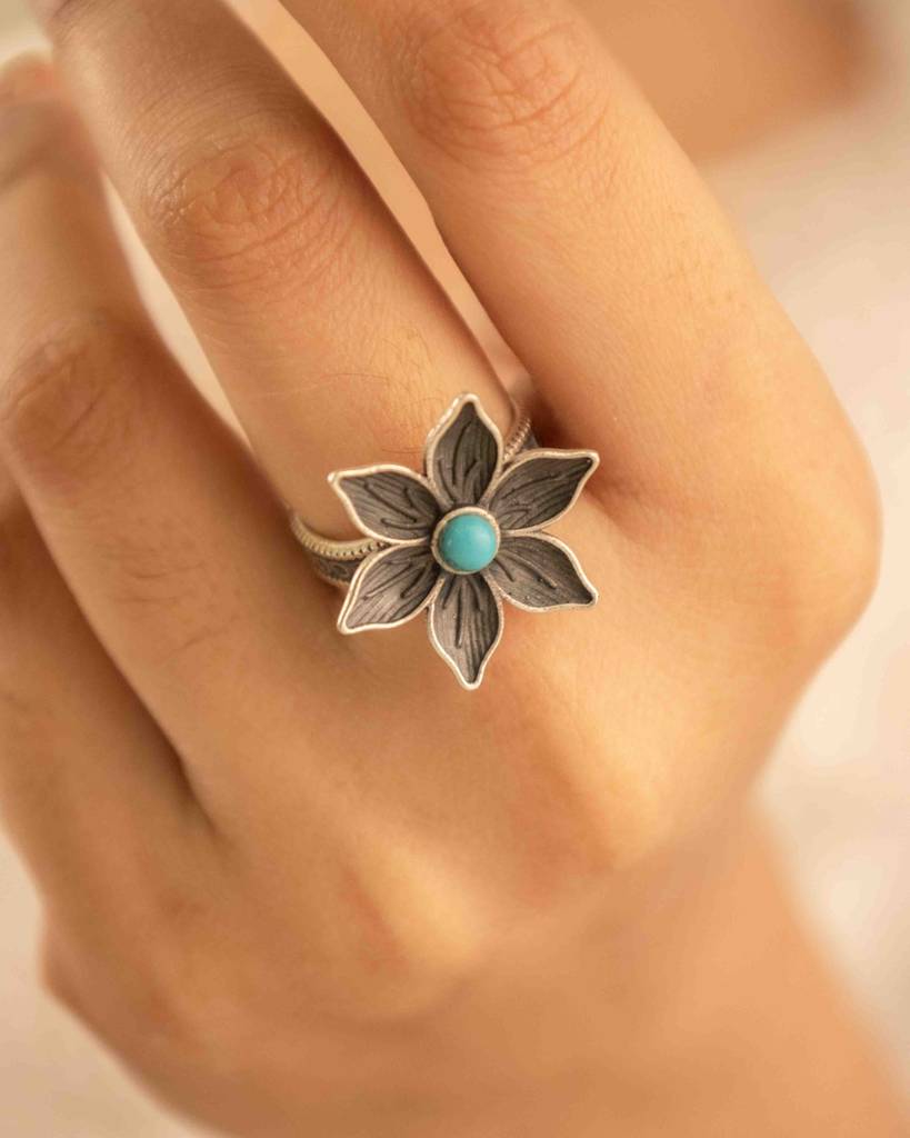 Moh Intricate Turquoise Flower Ring : SR8075