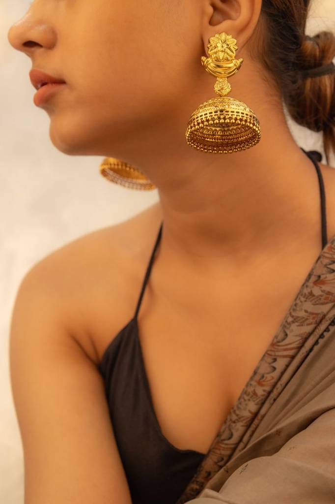 Dulari Intricate Flower Motif Gold Plated Grand Jhumka : SE2030-1-1-1