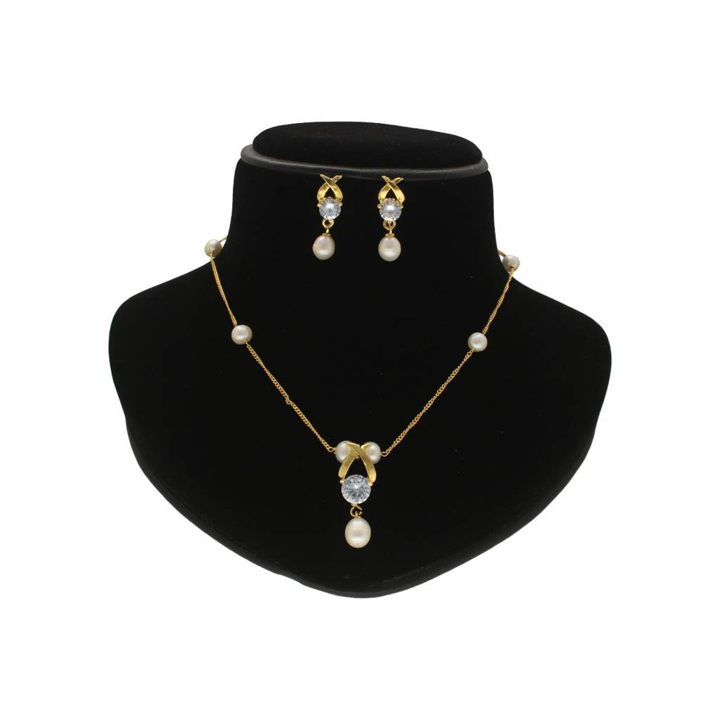 Eira Pearl Pendant Set : JPDEC-24-066