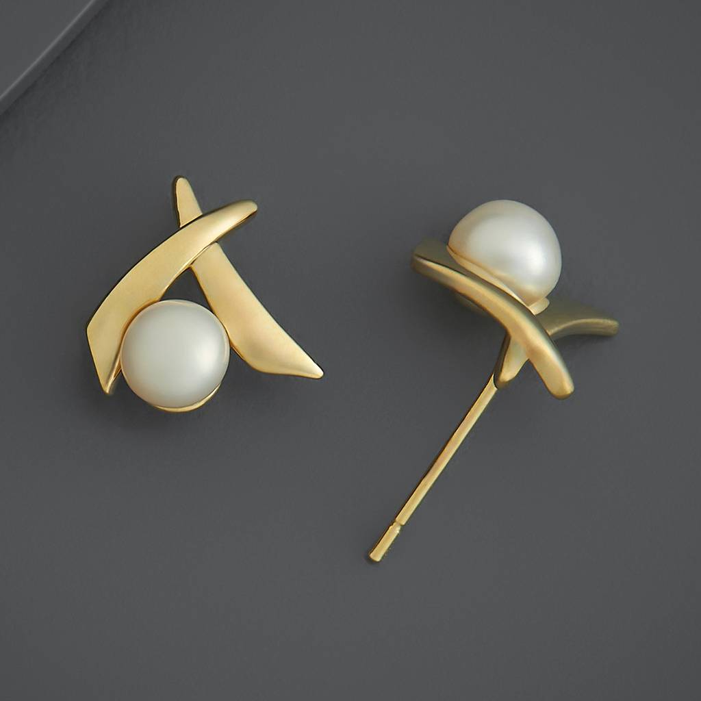 Kushal'S Fashion Jewellery Pearl Gold-Plated Party Trendy Zircon Studs-174840 : 446135