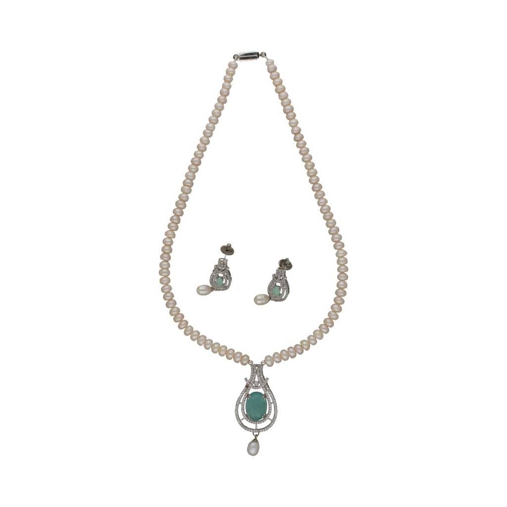 Blossom Pearl Necklace Set : JPFEB-24-011