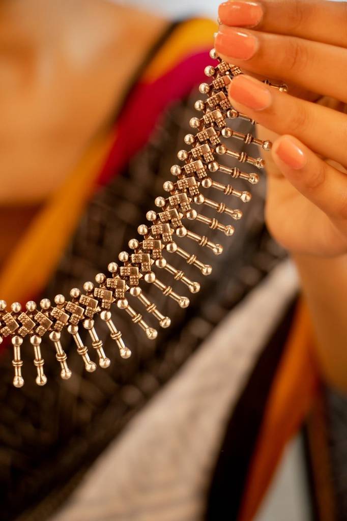 Adya Versatile Line Drop Necklace : SN30038