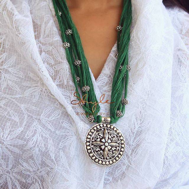 Dulari Chitai Classic Statement Necklace : SE50168-1-1