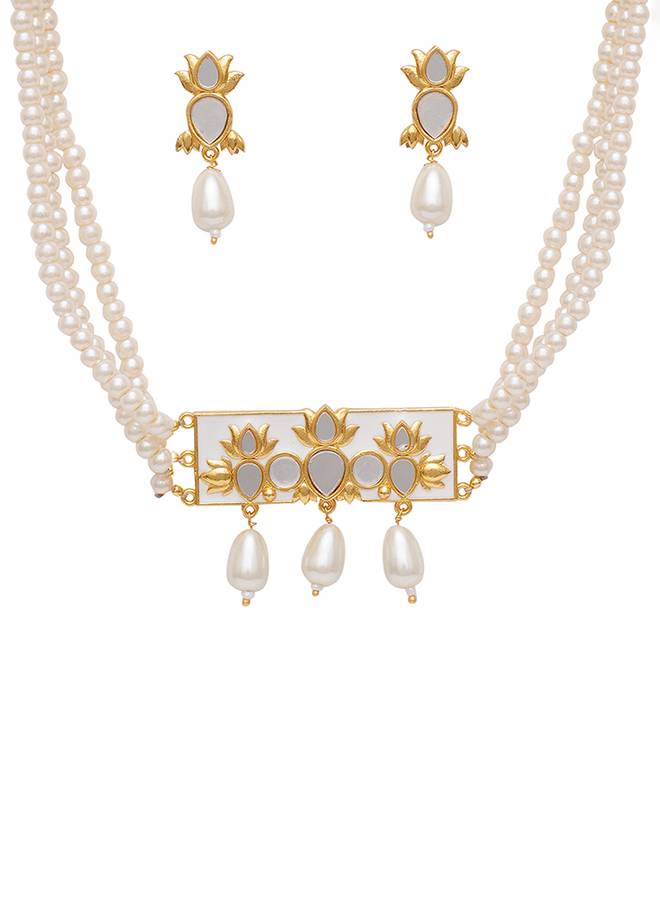 White Pearl String Short Festive Hues Necklace With Mirror Work Enameled Motif And Triple Pearl Drops : 8905124466287