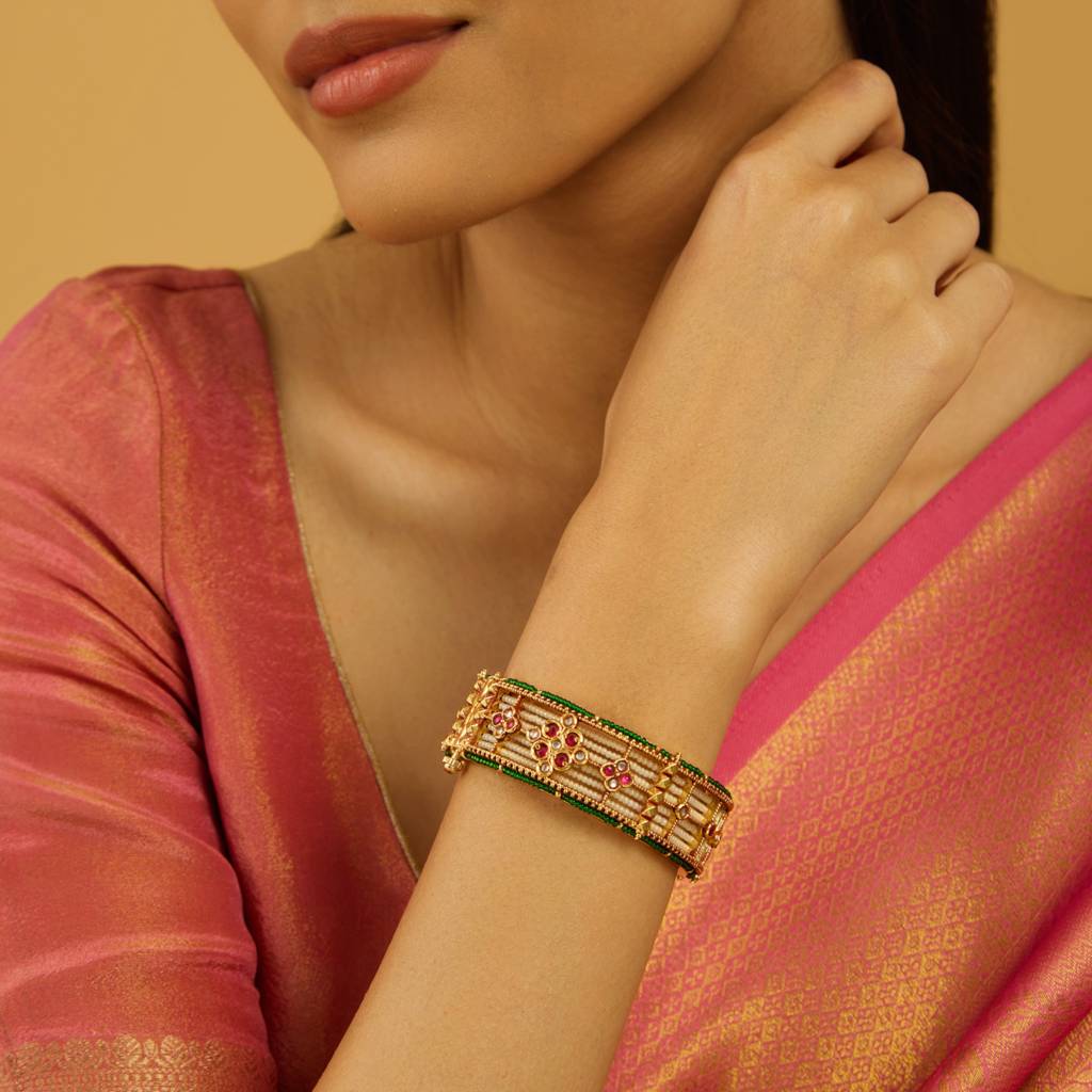 Kushal'S Fashion Jewellery Gold-Plated Ethnic Antique Bangle : 410329