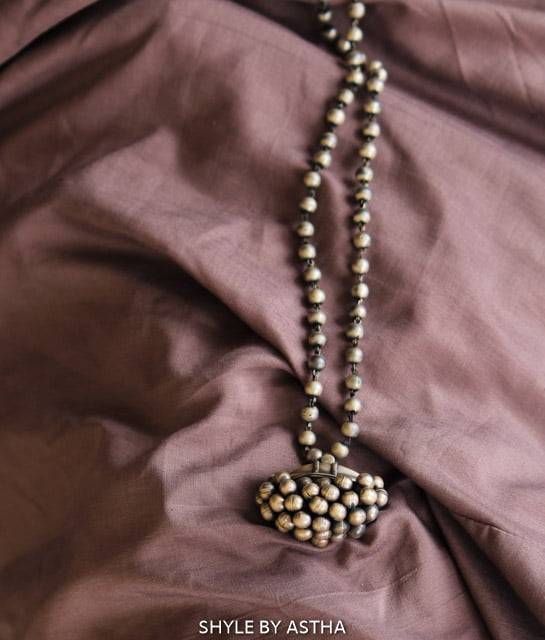 Moh Ghughri Cluster Ball Necklace : SE50186