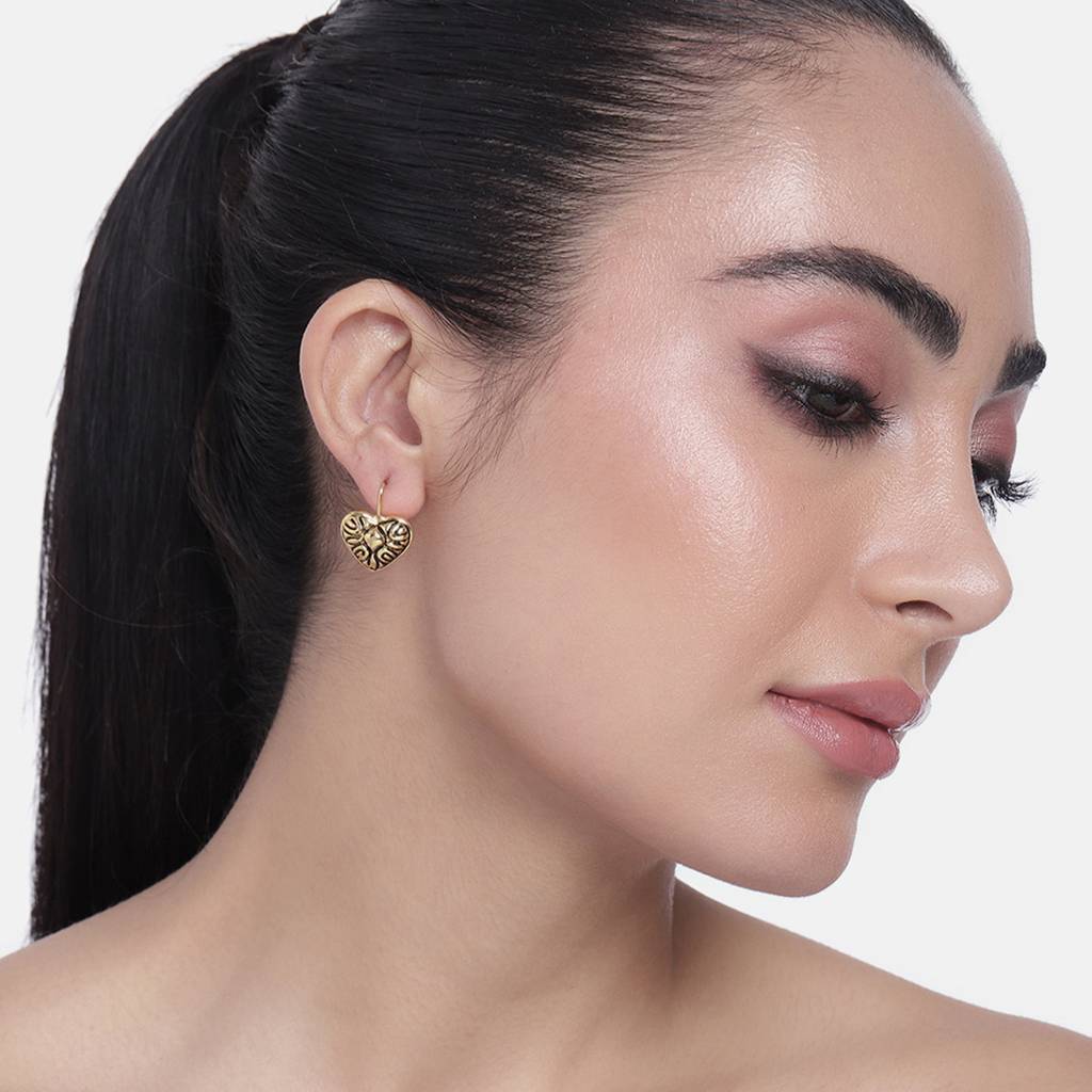 Estele Gold Plated Patterned Heart Drop Earrings For Women : 400710ER