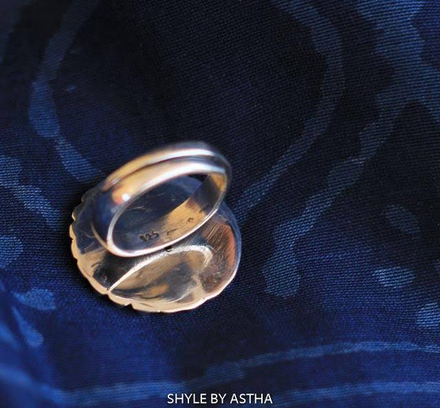 Moh Intricate Chakra Ring : SR463