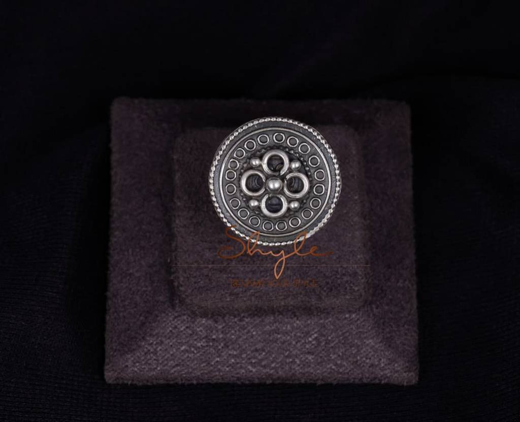 Mizoya Tribal Inspired Everyday Ring : SR1002