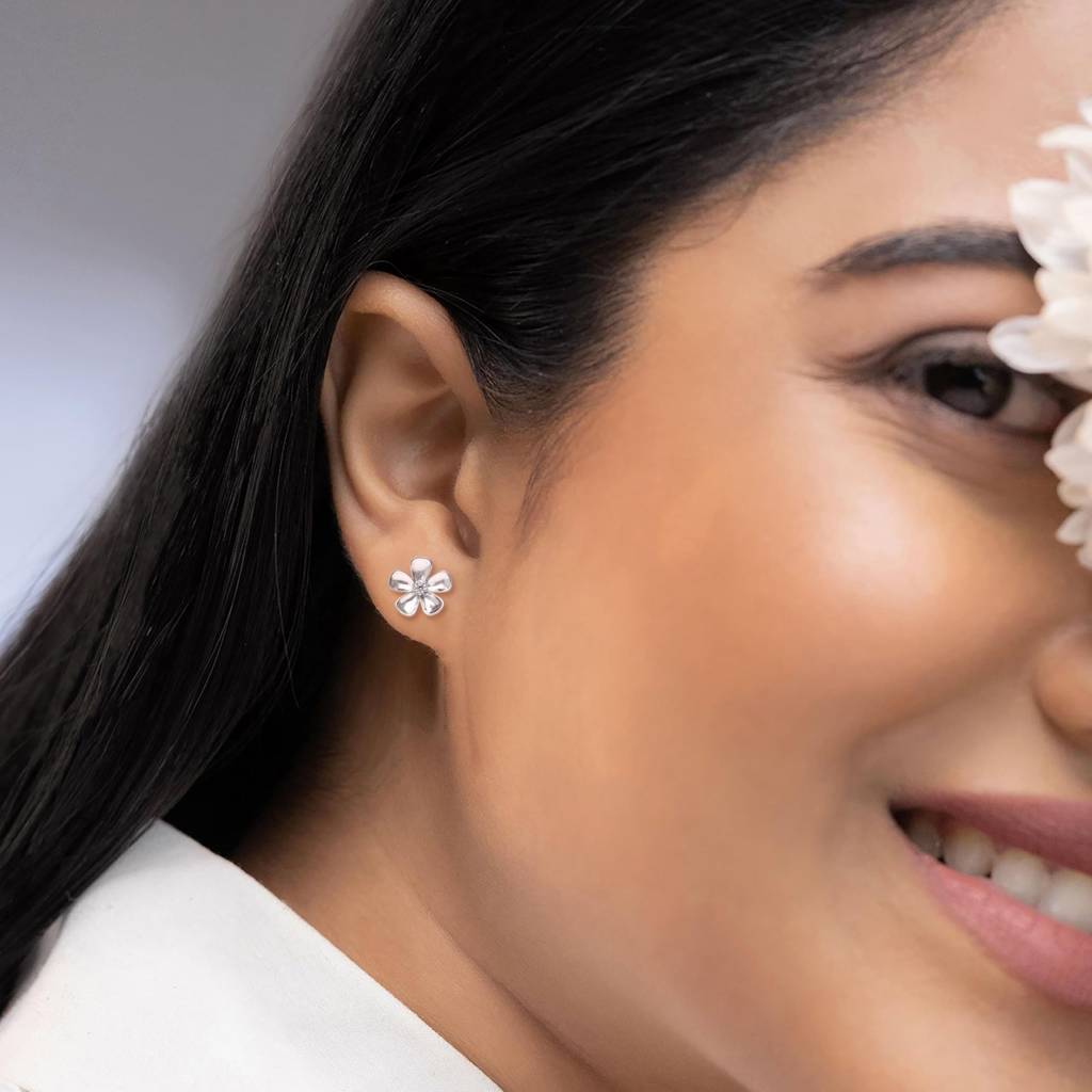 925 Silver Nature Flower Stud Earrings Â Dainty Floral Petal Jewelry Gift : SE_000624
