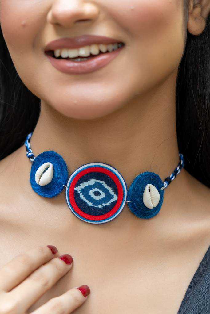 Handmade Eco-Friendly Blue Red Jute Fabric Cowrie Evil Eye Choker Necklace With Earring Jewelry Set - Blue : LAANP124