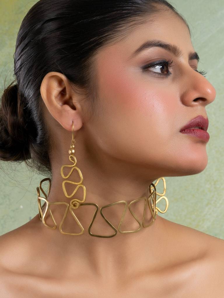 Golden Dokra Brass Choker Necklace Set With Earring : LAANP269
