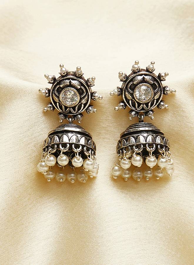 Zircon And Faux Pearls Embellished Brass Silver Jhumka Earrings : 8905124444117