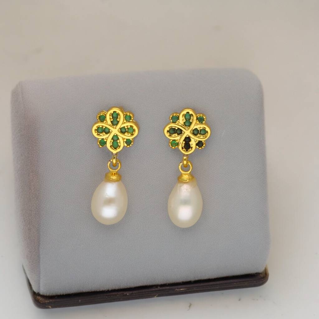 Dazzling Pearl Earrings : JPFEB-24-053