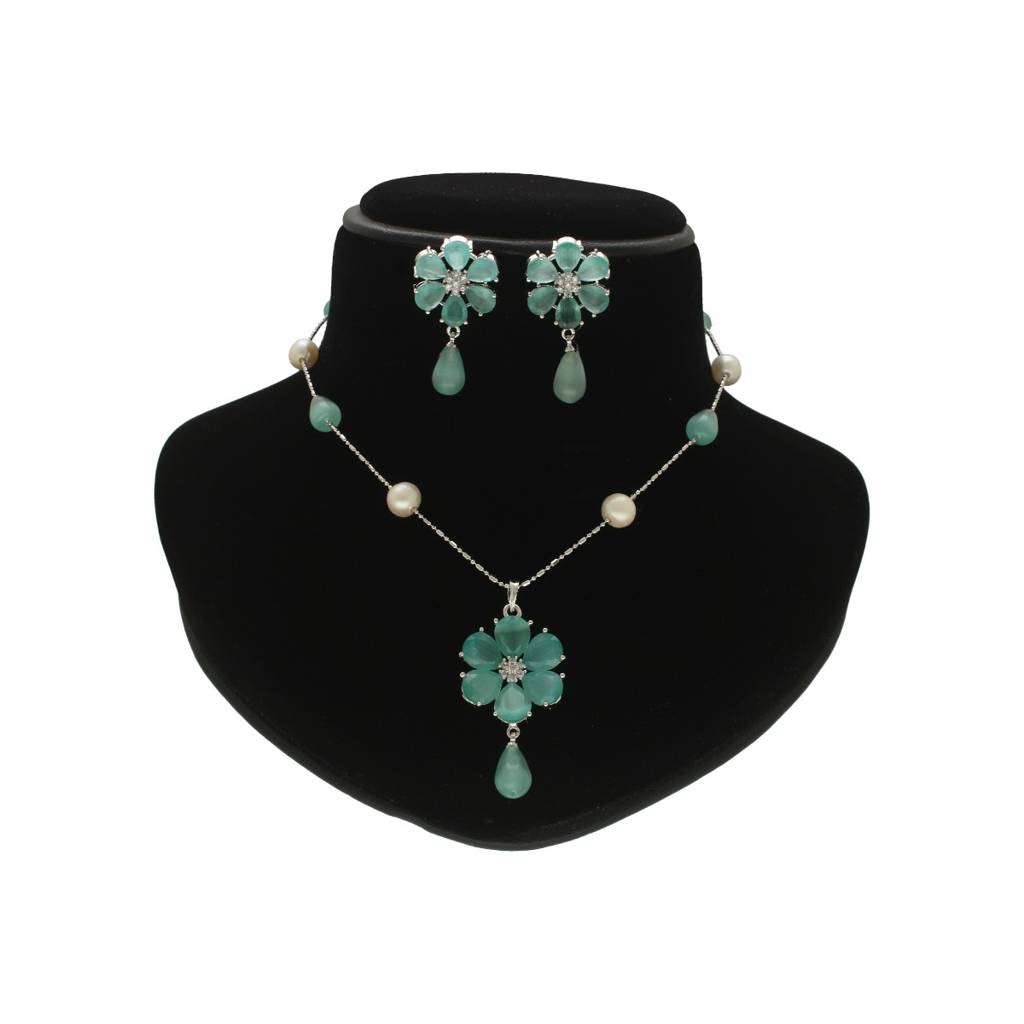 Carali Pearl Pendant Set : JPDEC-24-059