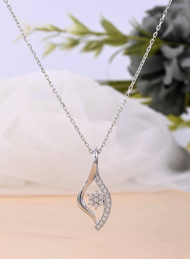 925 Sterling Silver American Diamond Leaf Pendant With Chain : 8905124441482