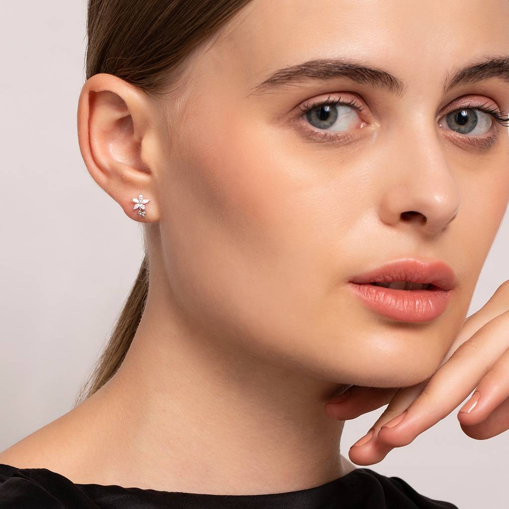 Kushal'S Fashion Jewellery White Rhodium-Plated Party Zircon 92.5 Sterling Silver Stud Earrings-160990 : 385217