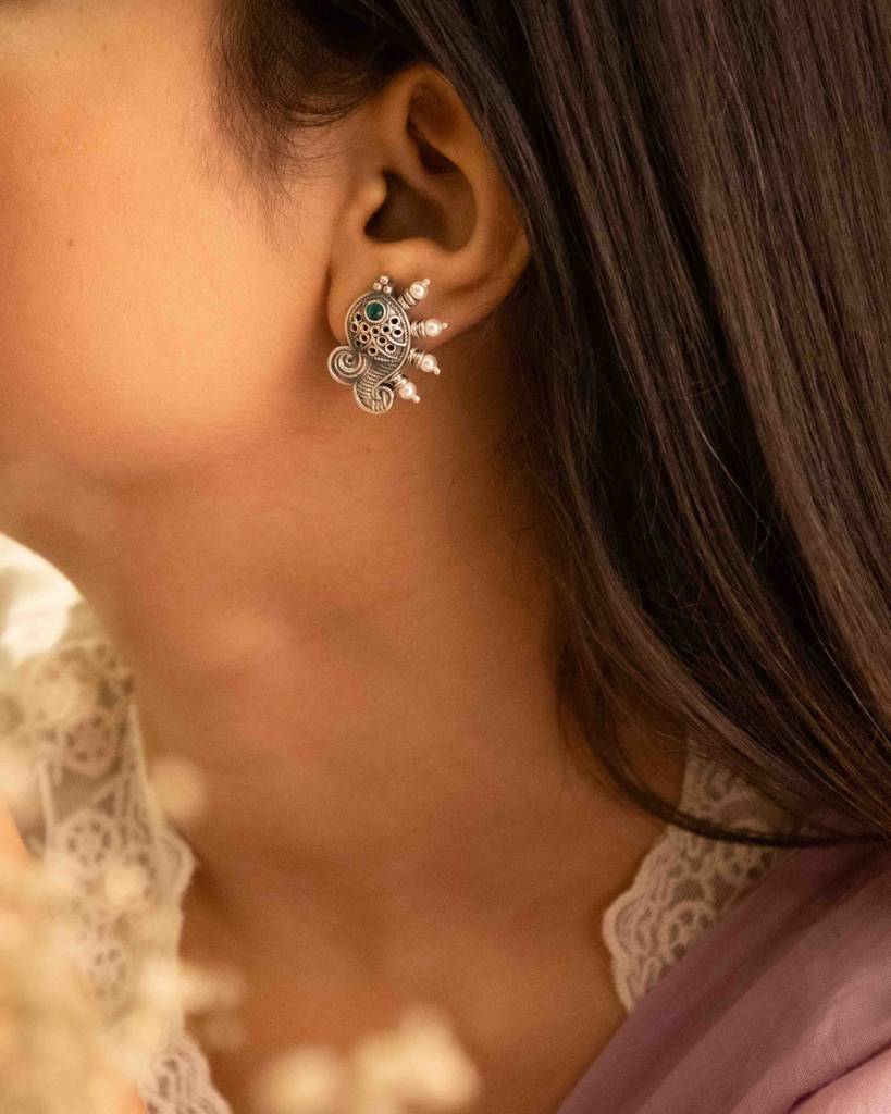 Adya Matsaya Intricate Stud Earring : SE5512-1
