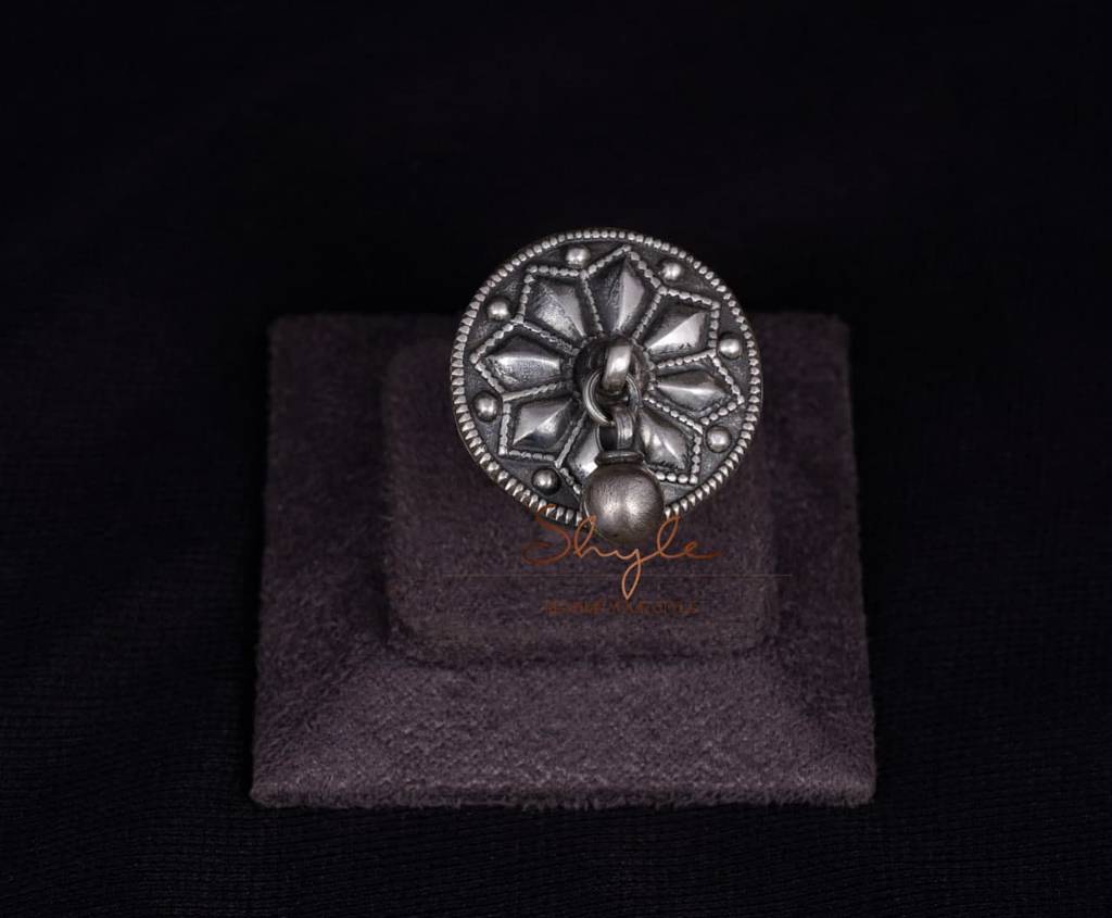 Mizoya Tribal Intricate Motif Ball Drop Ring : SR3069