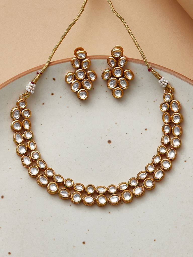 Multi Kundan Geometric Pendant Necklace Set main image 0