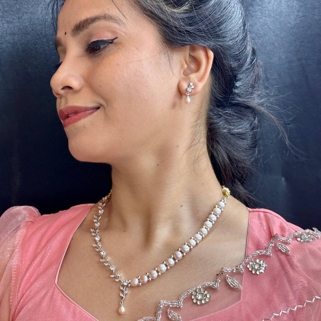 The Classic Princess Pearl Necklace Set : JPJUl-25-045