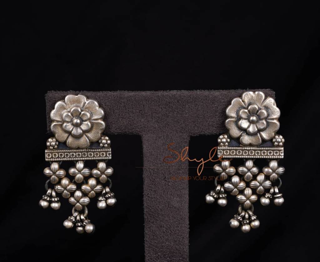 Anvaya Flower Motif Jali Ghughri Earrings : SE722