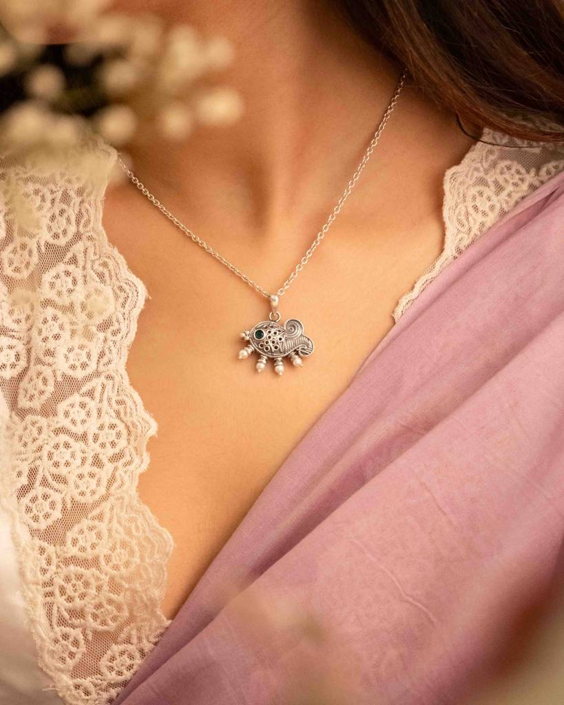 Adya Matsaya Intricate Necklace : SN743