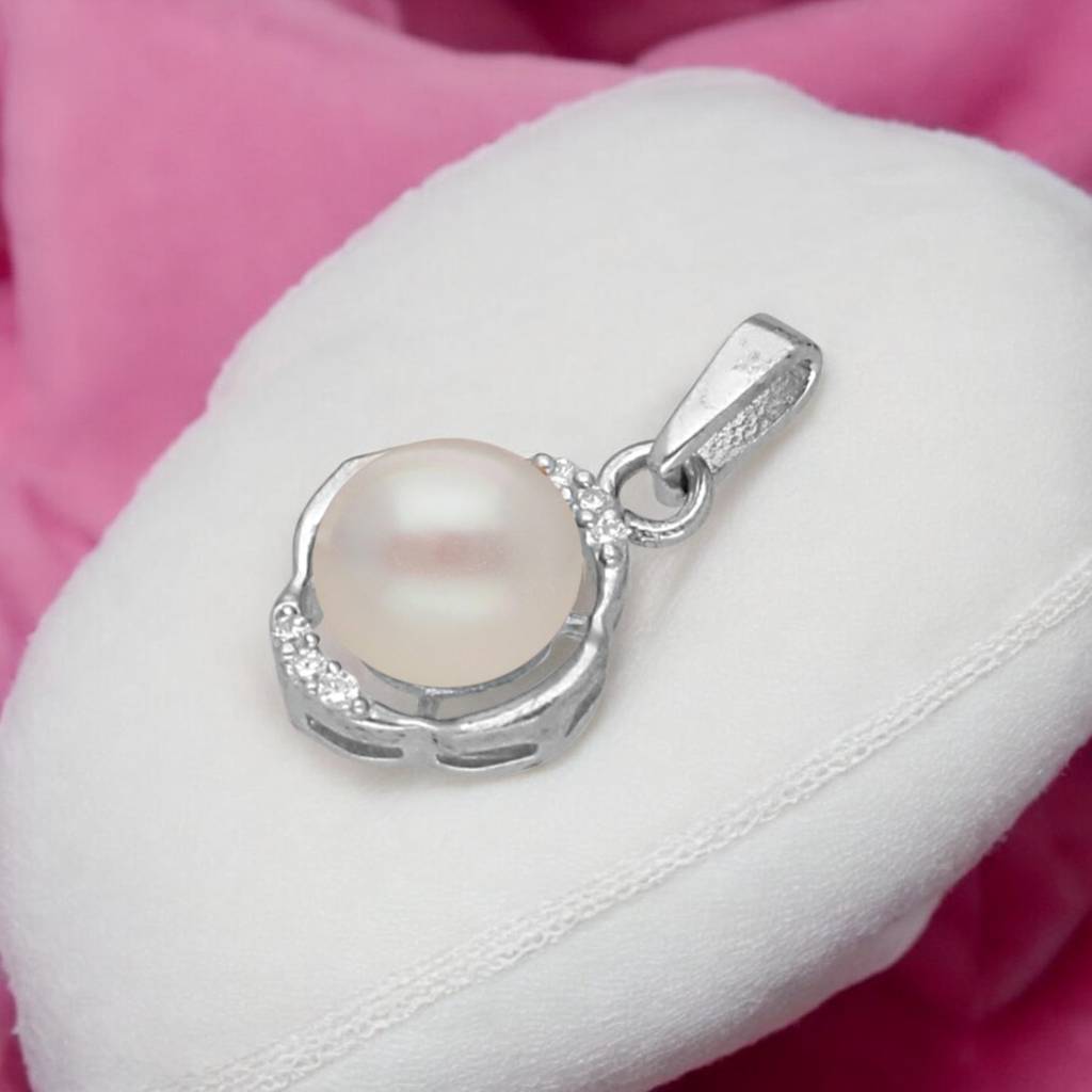 92.5 Sterling Silver Jagrati Light Weight Pearl Pendant : JPMAY-22-186