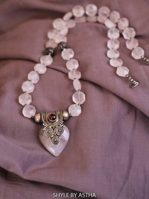 Essence Retro Inspired Fine Necklace : SN241