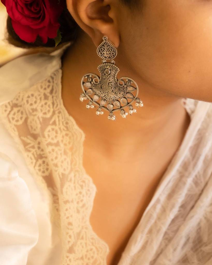 Anvaya Intricate Paan Drop Classic Earring : SE21218