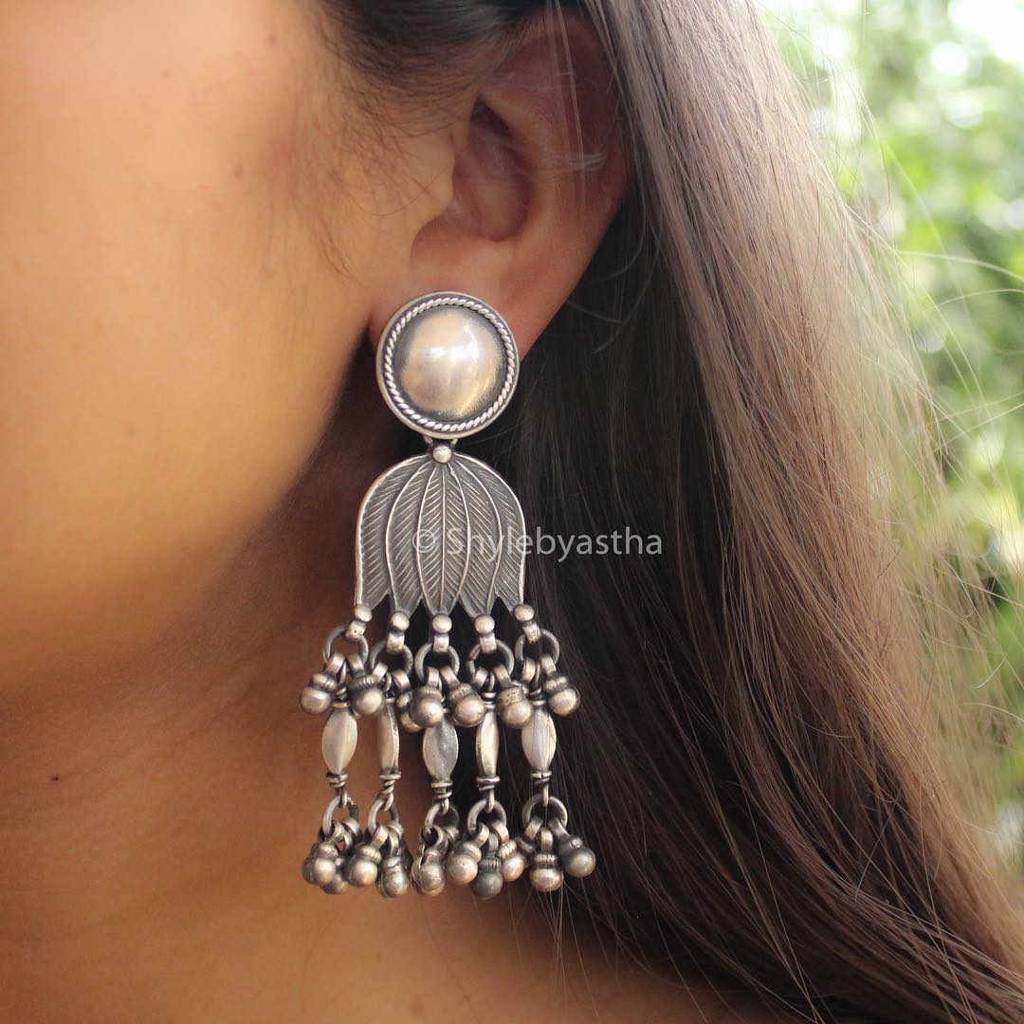 Mizoya Lotus Ghunghroo Danglers : SE326