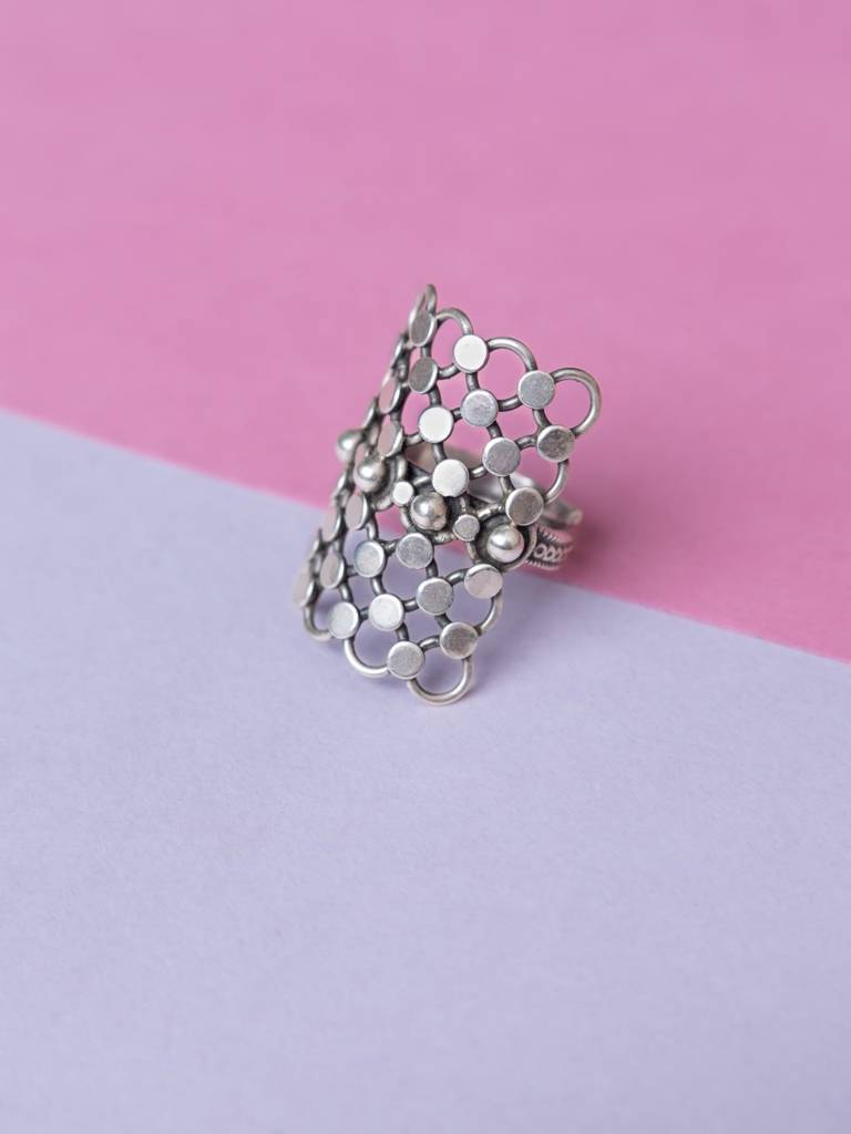 Tattva Statement Jali Ring : SR40106