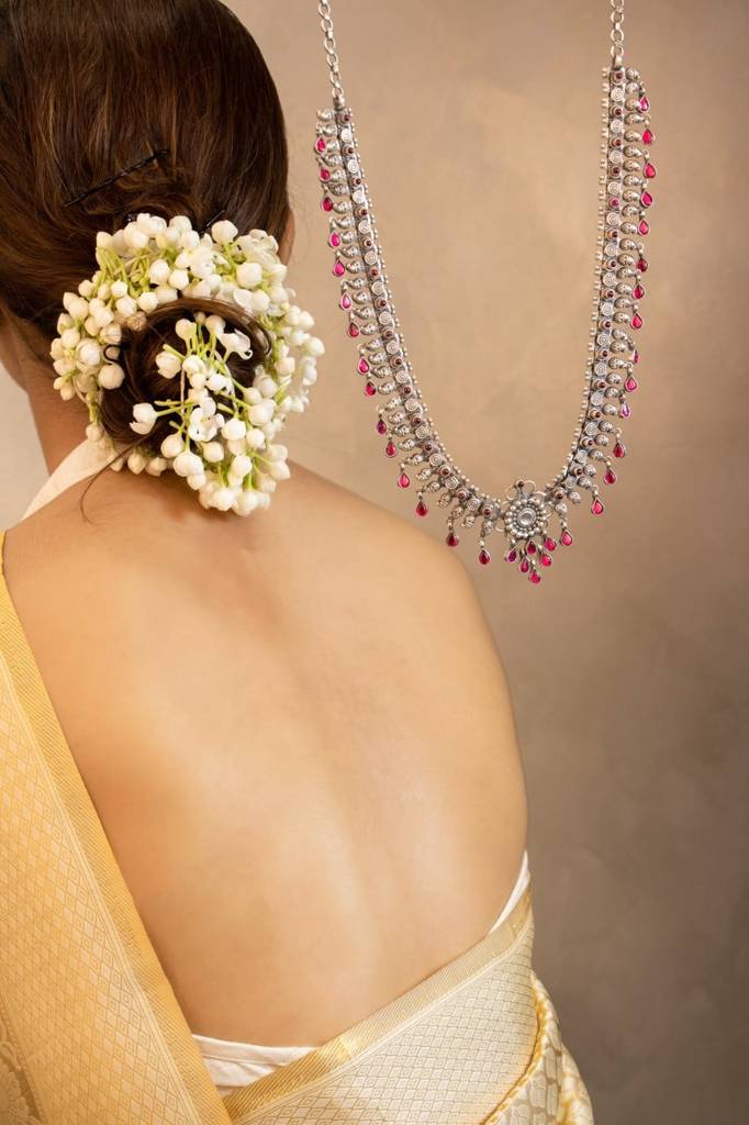 Tattva Jadau Intricate Statement Haar : SN1129