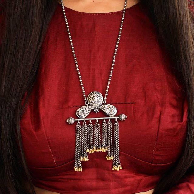 Tattva Dangling Dual Peacock Classic Necklace : SN1054