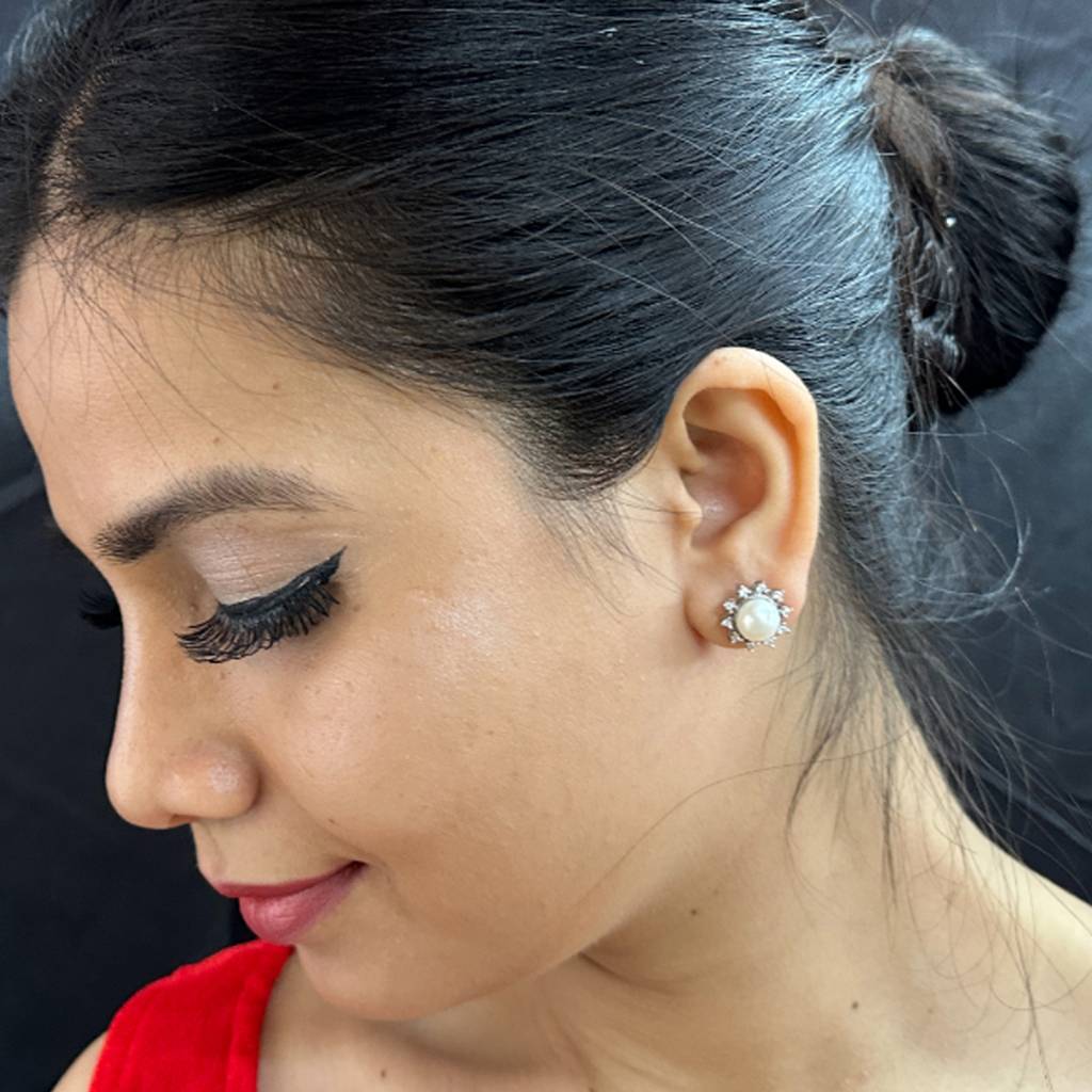 Januja 925 Silver Stud Earrings : JPMAY-22-115
