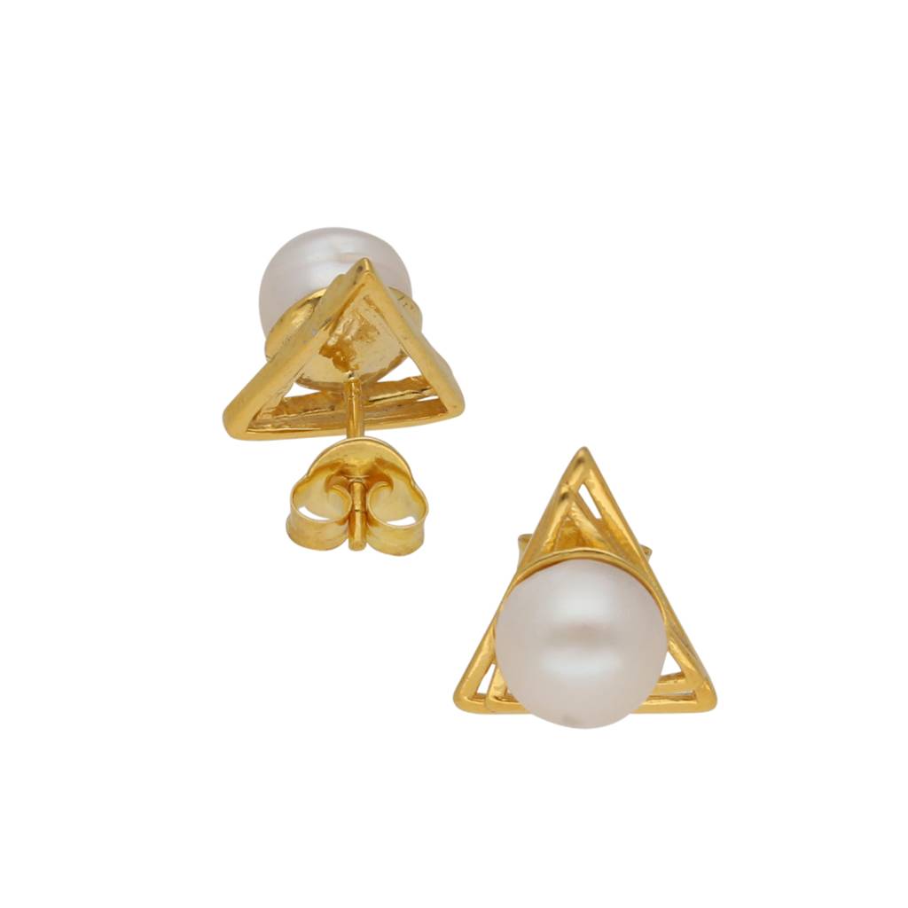 Yahvi Stud 925 Silver Earrings : JPMAY-22-98