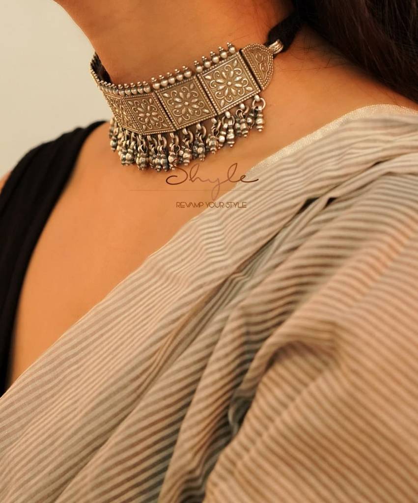 Tattva Intricate Ghughri Choker : SN189-1