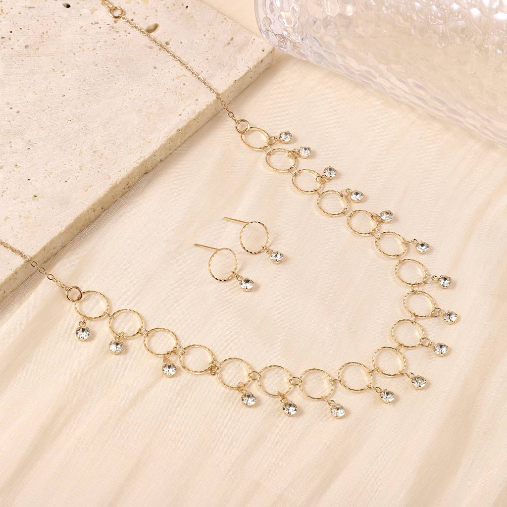 Tassel Treasures Necklace And Earrings Set : EN24243-G-WHT