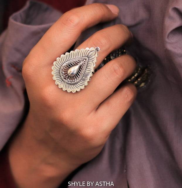 Adya Fine Drop Ring : SR466