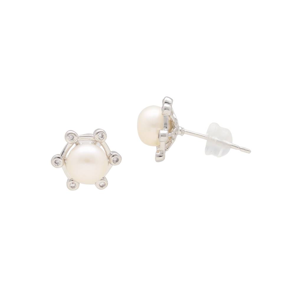 Eternally Pearl Earrings : JPDEC-22-34