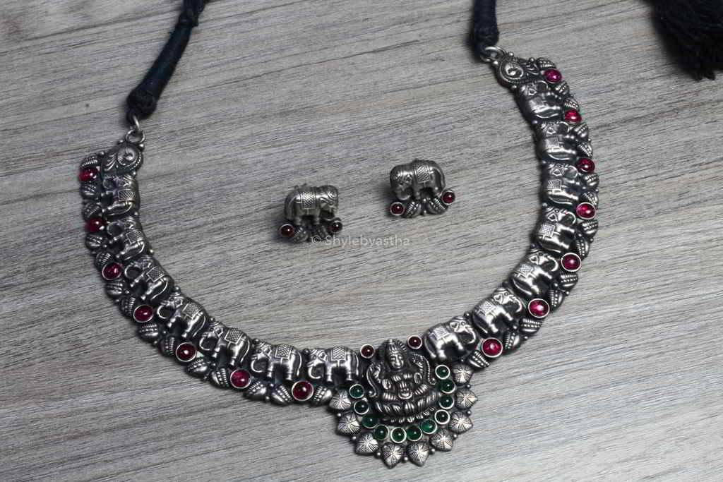 Tattavam Lakshmi Necklace Set Temple Jewelery : SN170