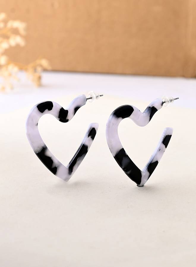 Resin Marble Whispers Heart Hoop Earrings : 8905124526356