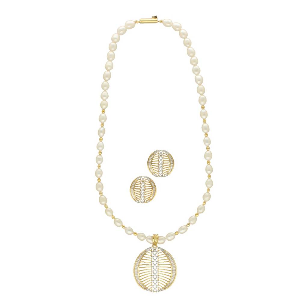 Gilded Pearl Necklace Set : JPSEP-24-033