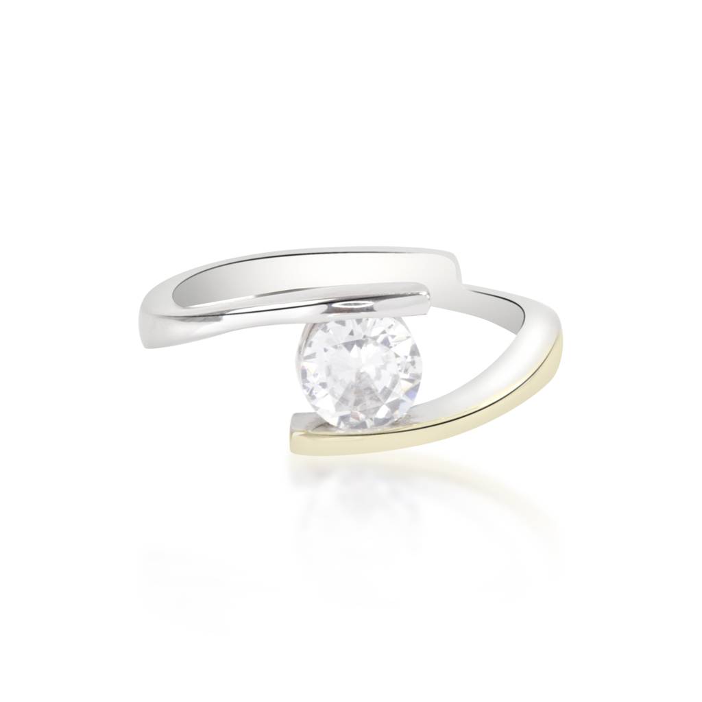925 Silver Round Cut White Stone Ring | Classic 925 Silver Solitaire-Style Ring For Women | Elegant Everyday Jewelry : S-R-R-120