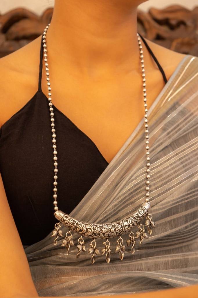 Tattva Leaf Droplets Chitai Ball Two Way Necklace : SN1126